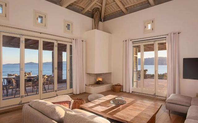 Mediterranean Dream Villa Aegina