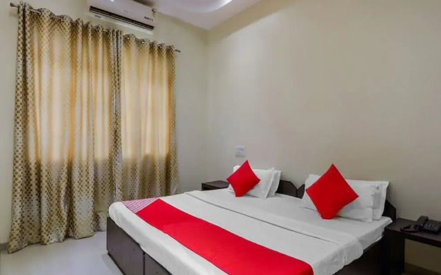 Hotel Rainbow Inn by OYO Rooms