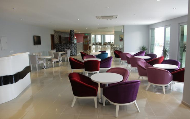 Hotel Valiente
