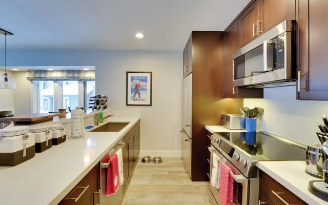 Ski-in/out Sun Valley Condo: First-floor Unit!