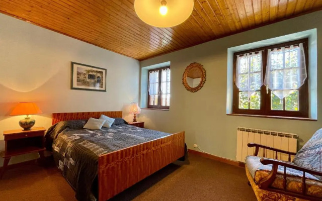 Gîte Saint-Haon, 4 pièces, 5 personnes - FR-1-582-211