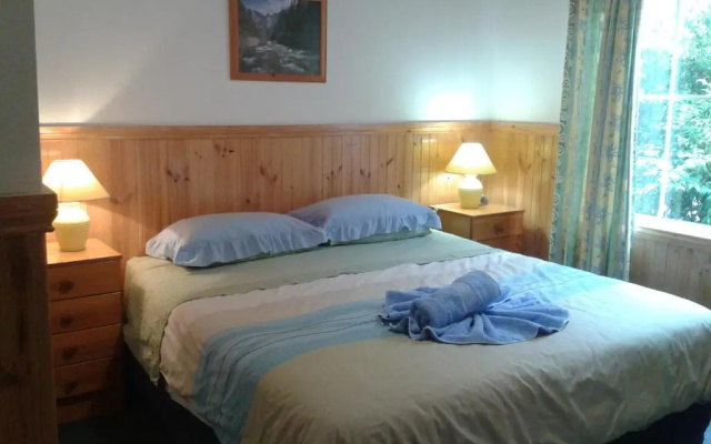 Sunburst Retreat