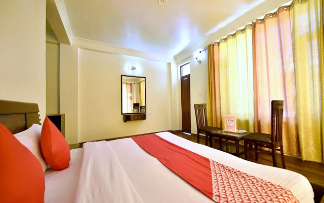 OYO 11645 Hotel Japika Inn