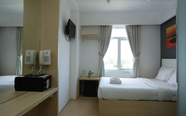 RedDoorz near Simpang Dewa Ruci