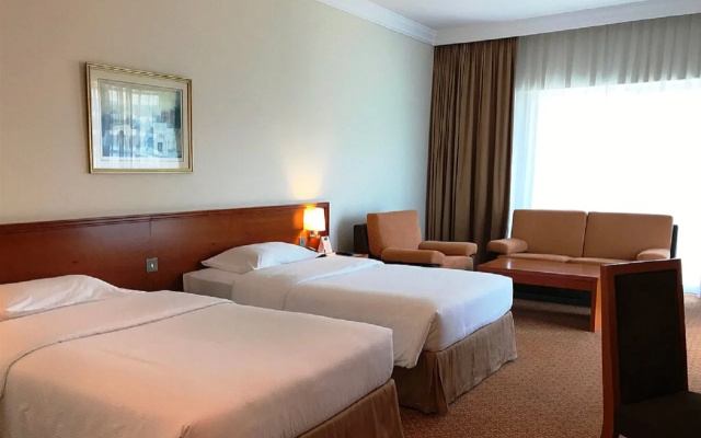 Copthorne Airport Hotel