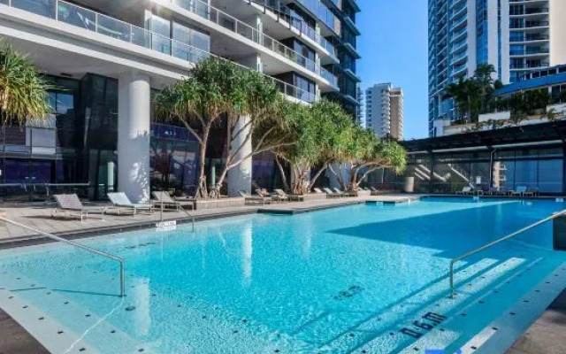 Circle on Cavill Apartments - Central Surfers Paradise - Hosted by wowstay