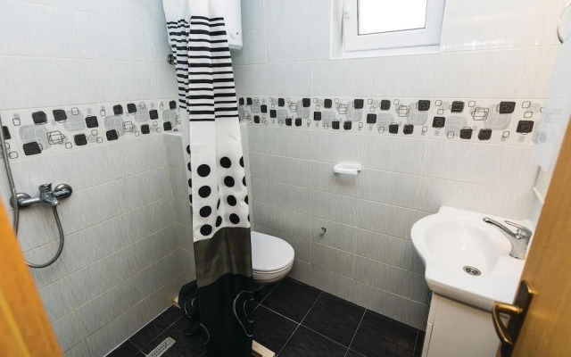 Stunning Apartment in Vir With 2 Bedrooms and Wifi