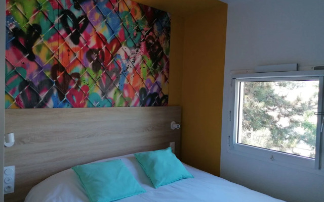 Kyriad Direct Martigues
