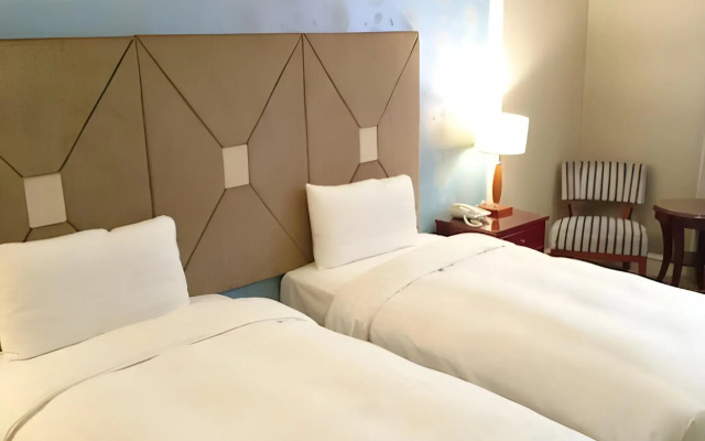 MRT Hotel
