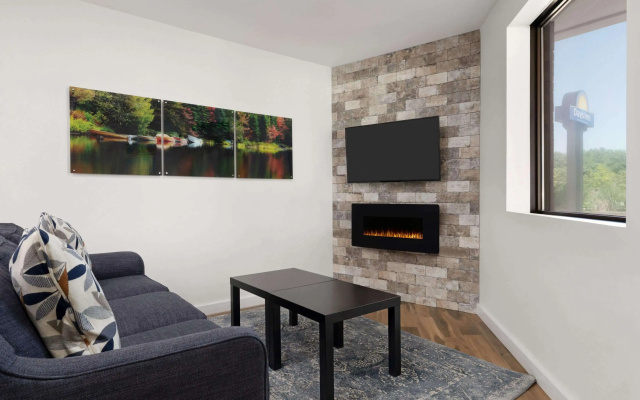 Days Inn by Wyndham Sarnia Harbourfront