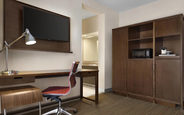 Four Points by Sheraton Raleigh North
