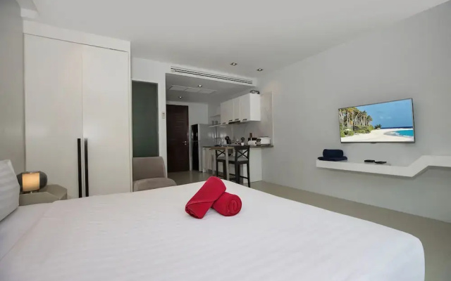 Emerald Hill Patong Apartment 420
