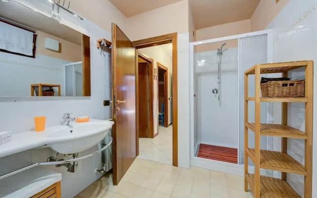 Casa Angiolina Lake Mountain View