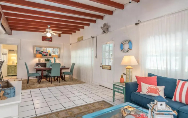 Blue Bungalow