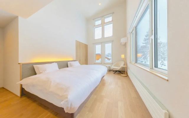 Rose - Rusutsu Chalets