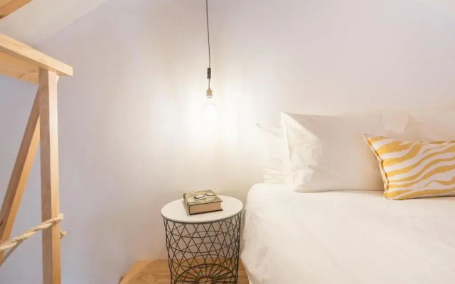 Loft 72