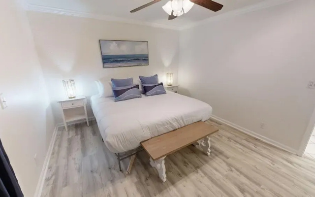 Sandpiper Cove 1086 2 Bedroom Condo by RedAwning
