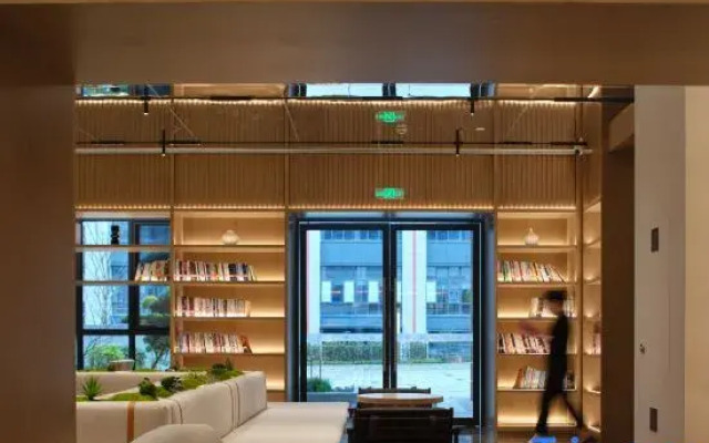 Zhoushan Immersing Shuyuan Hotel (Putuo Passenger Transport Center)