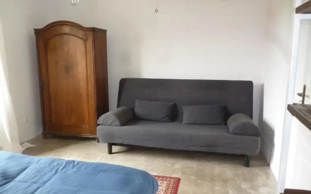 100 Baranyos