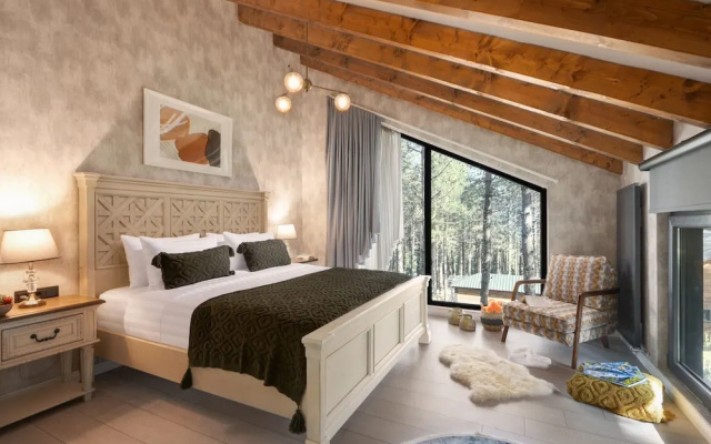 Harmony Green Vi̇llage Resort