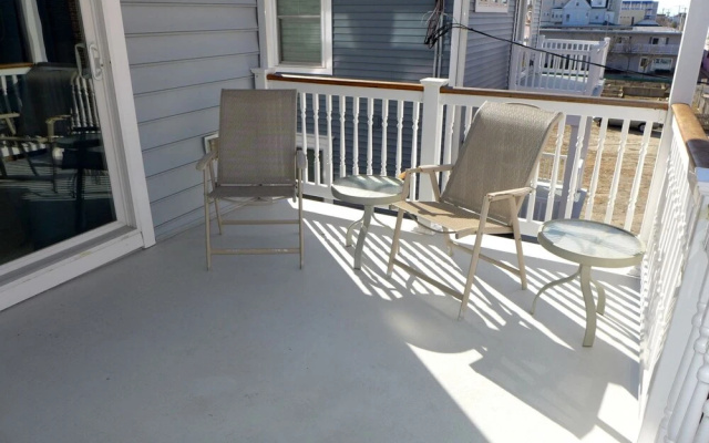 Oc822 Wesley Ave-2