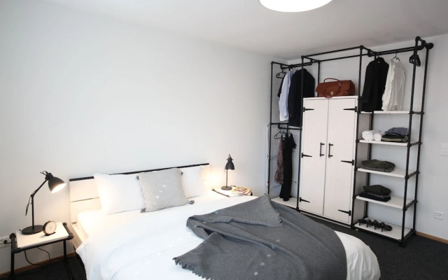 Nest -  Elsastrasse