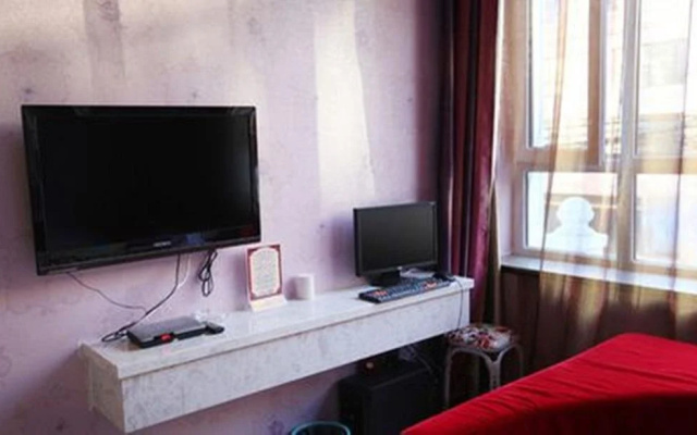 Holiday Theme Hotel