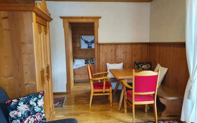 Appartement Pension Backenhausl FERIENWOHNUNGEN Chalets Hutten Komfortzimmer