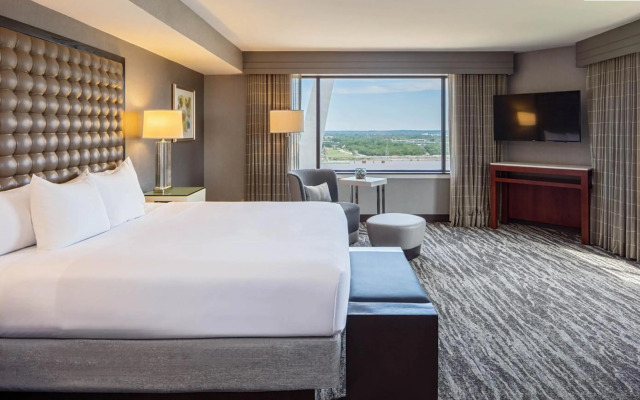 Hyatt Regency St. Louis at The Arch