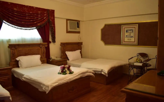 Genac Hotel
