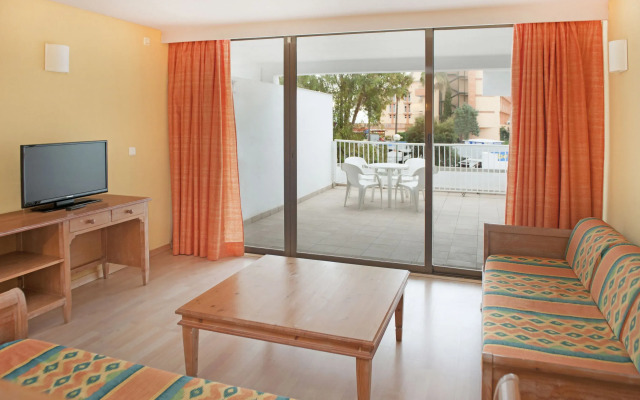 Iberostar Waves Ciudad Blanca