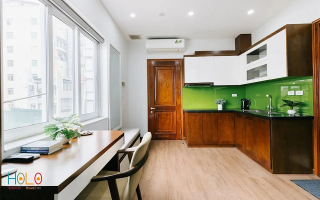 HoLo Central Hanoi - Serviced HomeStay