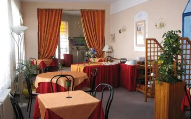 Hôtel Le Dauphin