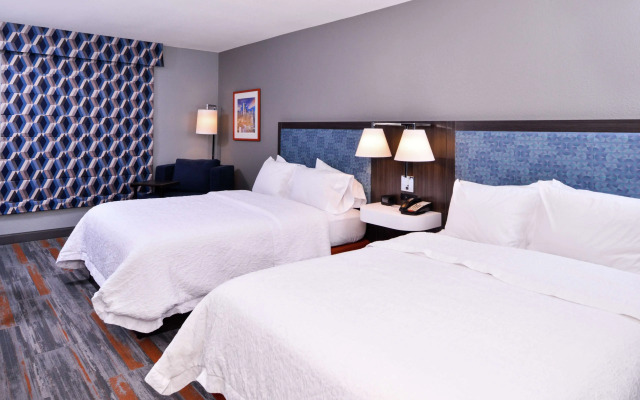 Hampton Inn & Suites Legacy Park-Frisco