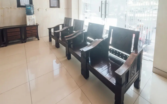 OYO 1872 Sakinah Grand Soabali Hotel