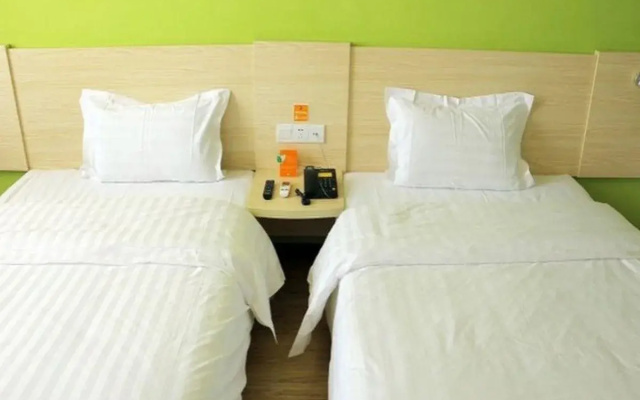 7 Days Inn