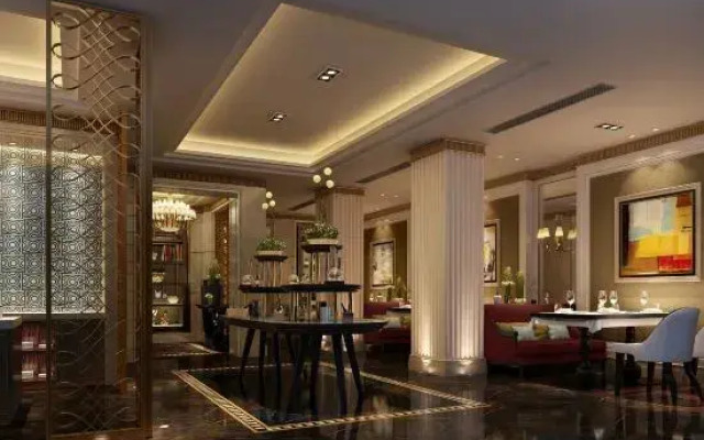 Tianlun Huangchao International Hotel(Chibi North Railway Station)