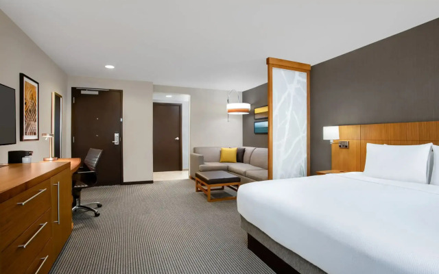 Hyatt Place Austin Airport