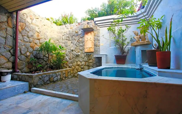 Sunshine Guesthouse and Diving School Room Nr 3