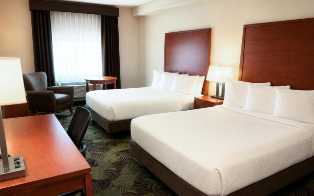 Deerfoot Inn & Casino