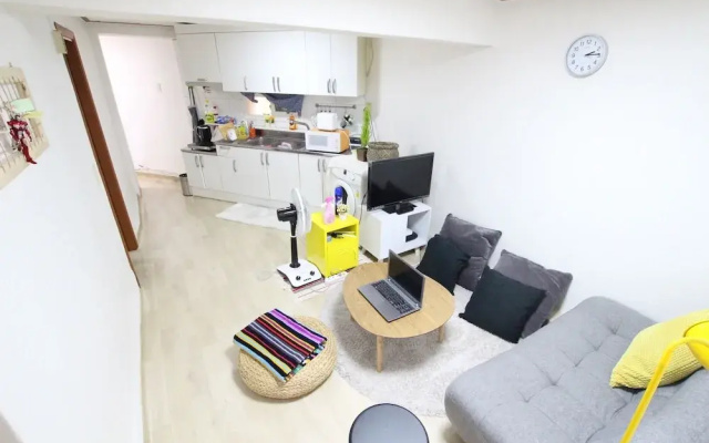 House in Hongdae 5