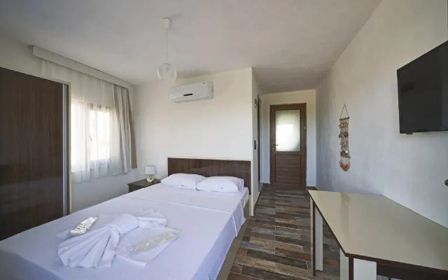 Ada Motel