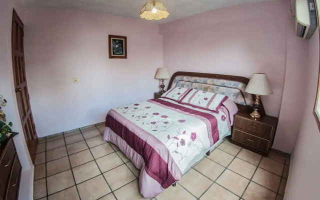 Hotel Michelle