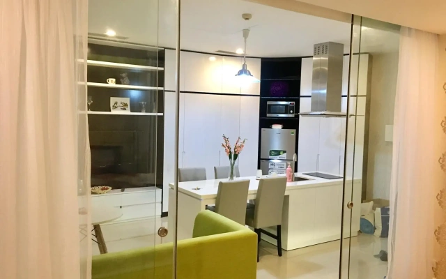 Tracy's ROMANTIC 1BR BEN THANH TOWER DISTRIC1