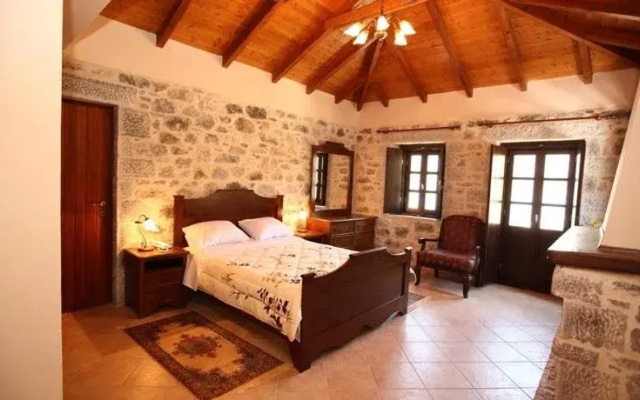 Vasilios Apartments Hotel