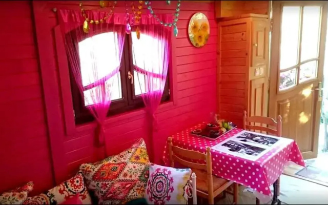 La roulotte des Alpilles Gypsy Chic