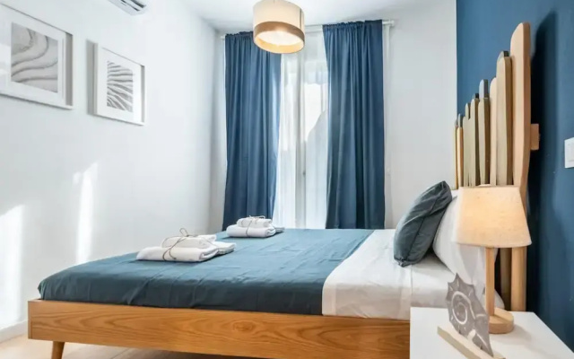 Taro s Blue Sea Apartment