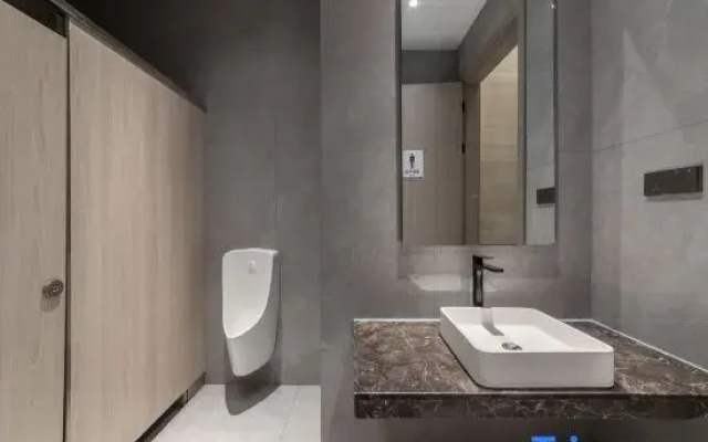 Manju Hotel (Zhuji International Trade City Branch)