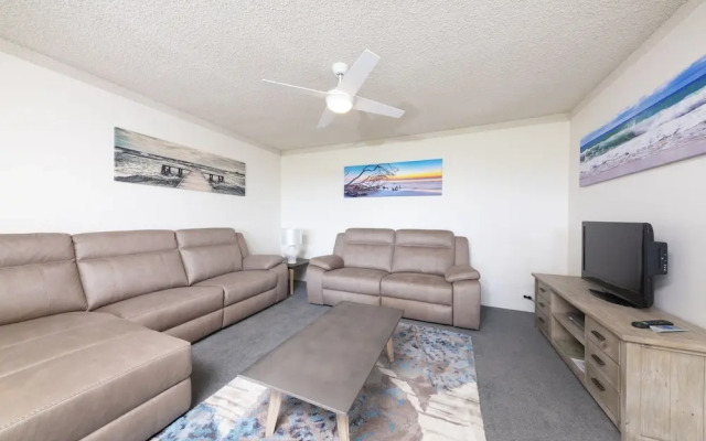 Oceancrest Unit 10