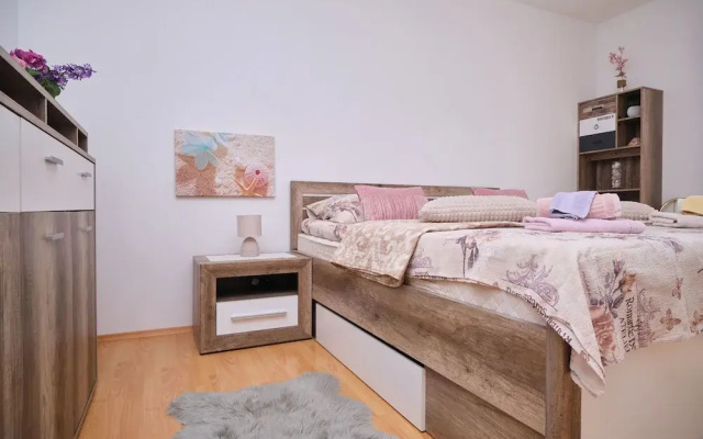Seaview Apartment Kia by Litto